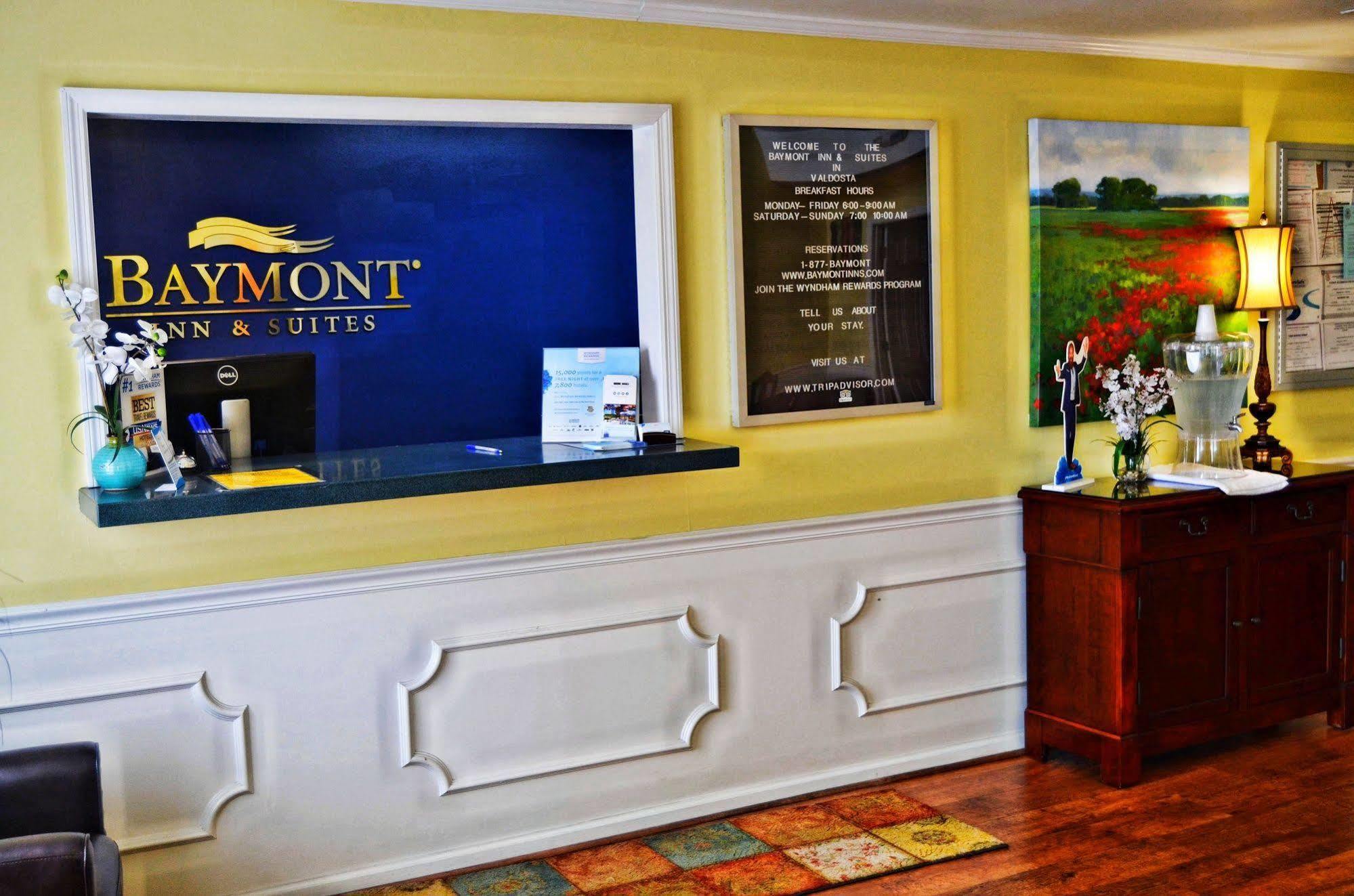 Baymont By Wyndham Valdosta At Valdosta Mall Exterior photo
